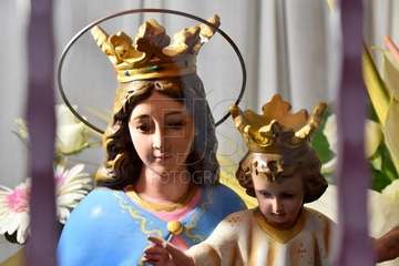 Telde pide la protección de María Auxiliadora con el rezo del 'Regina Coello' (Foto Francisco Javier Santana)